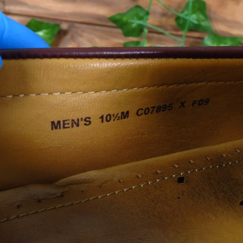 Cole Haan C07895 Mens Penny Loafer Size 10.5 Dress Work Brown Leather Lug Sole